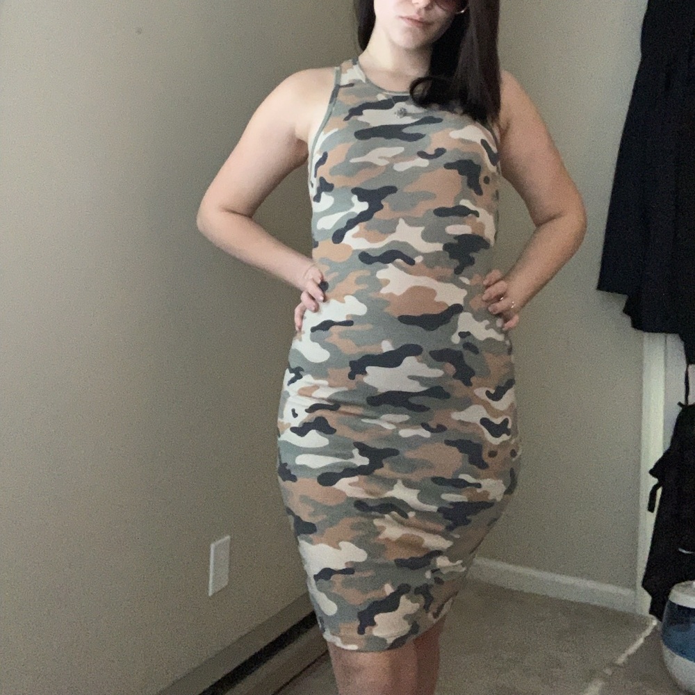 🤩Forever 21 camo dress!